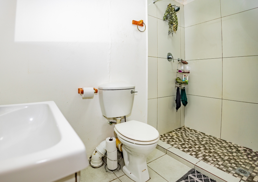 3 Bedroom Property for Sale in Uitsig Western Cape